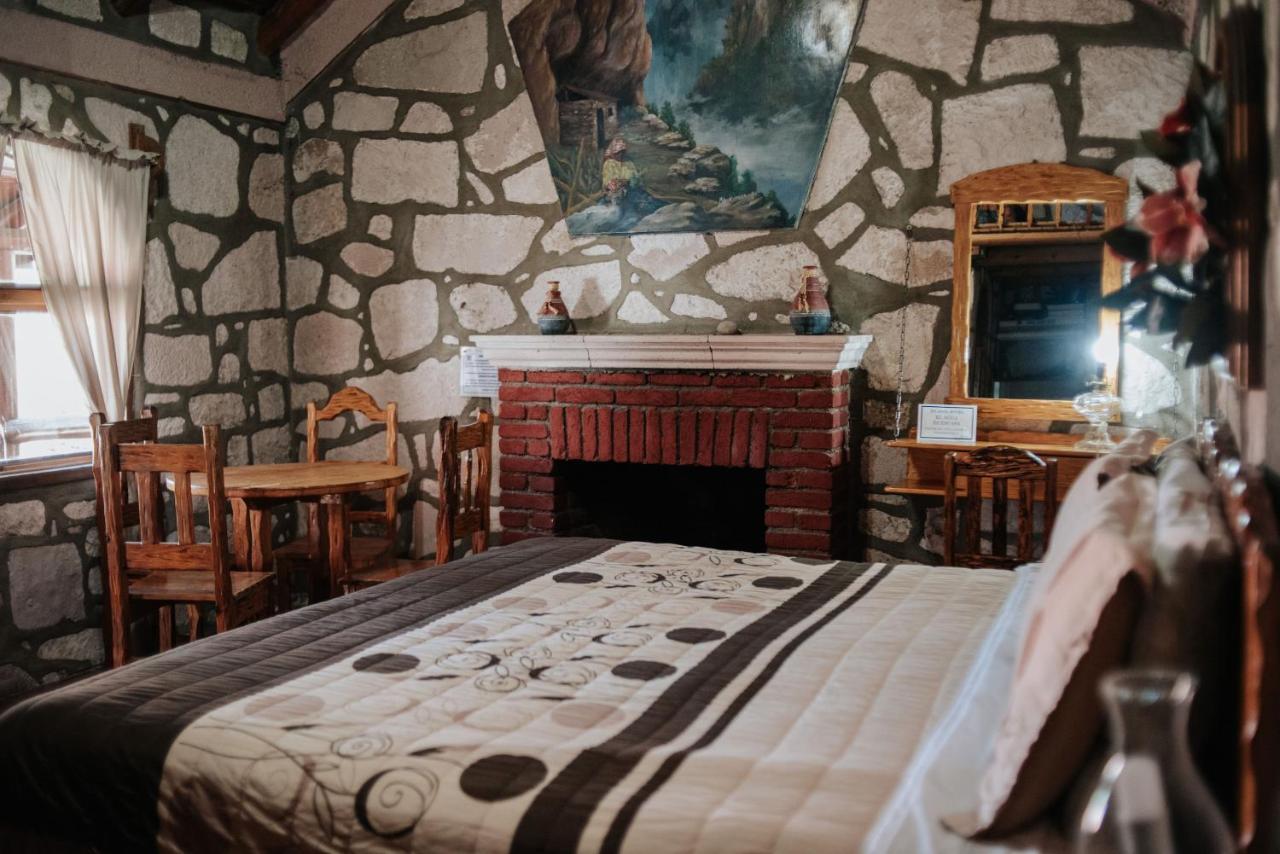 Hotel Mansion Tarahumara Areponapuchi Esterno foto